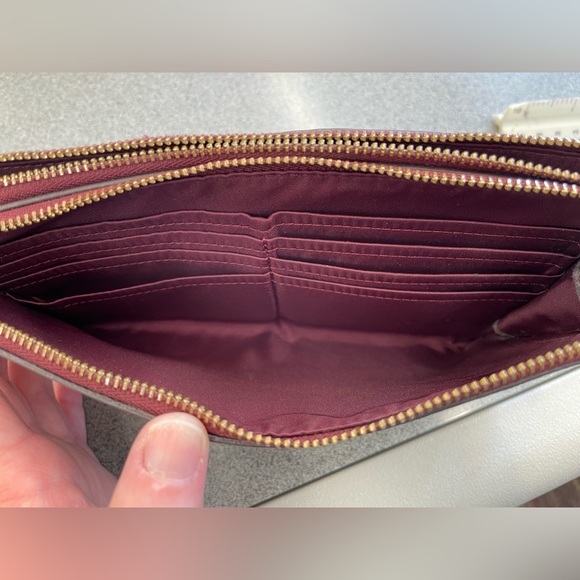 Used Coach Wallet - Picture 5 of 6